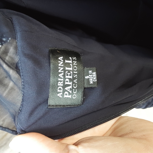 Adrianna Papell Occasions blue formal dress size 6 - Picture 7 of 16